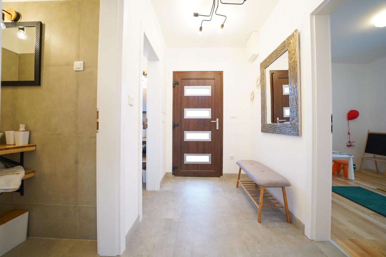 Villa Suncica With Heated Pool, Jacuzzi And Bikes Near Zadar Sukosan Bagian luar foto
